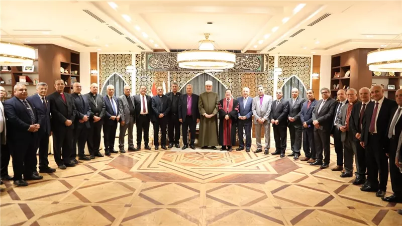رئيس الطائفة الإنجيلية بمصر يهنئ مفتي الجمهورية بقرب حلول عيد الأضحى المبارك