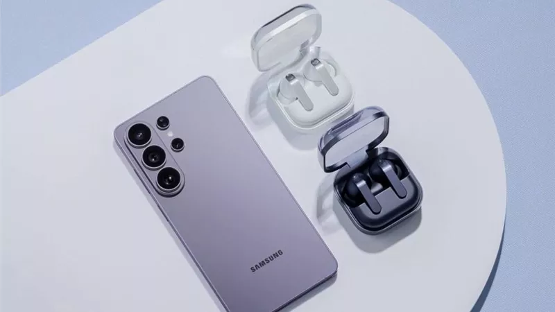 هاتف Galaxy S26 Ultra وسماعات Galaxy Buds4 Pro.. تعرف على مزايا الجهازين