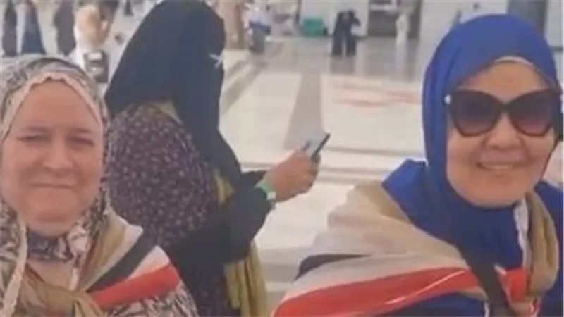 الحجاج يشيدون بخدمات البعثات المصرية في أجواء إيمانية بالمدينة المنورة