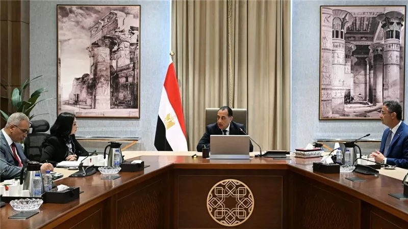 رئيس الوزراء يتابع مستجدات جهود حوكمة وتحديث منظومة الدعم والحماية الاجتماعية