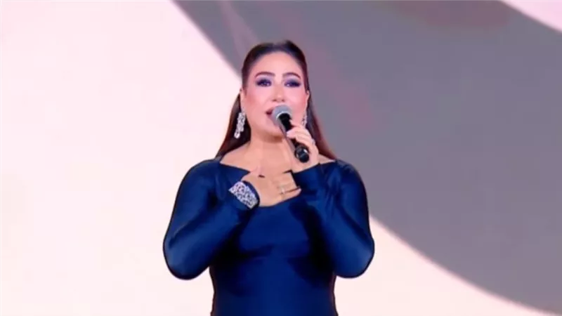 «ربنا يخليكي لينا».. الفنانة بوسي توجه رسالة شكر لـ انتصار السيسي في «فرحة مصر»