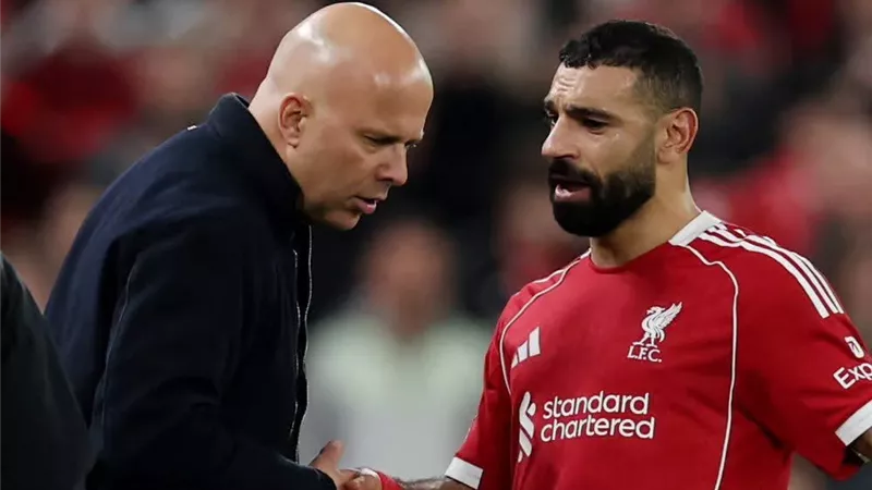 محمد صلاح يهزم سلوت .. الملك المصري كلمة السر في إنتصارات الريدز