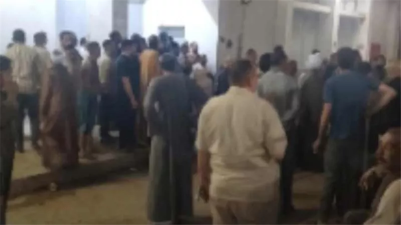 الحزن مالي الوجوه.. أهالي أبنوب بأسيوط يشيعون جثامين ضحايا الحادث المأساوي