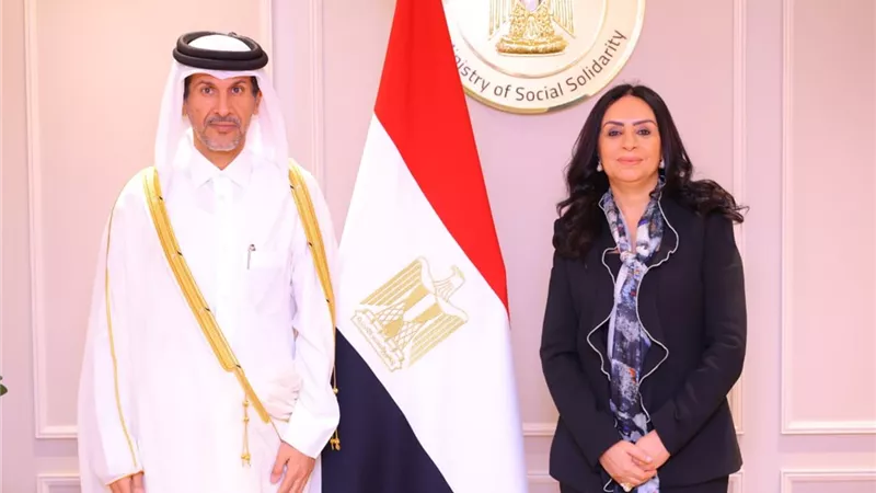 وزيرة التضامن الاجتماعي تستقبل سفير دولة قطر لدى مصر