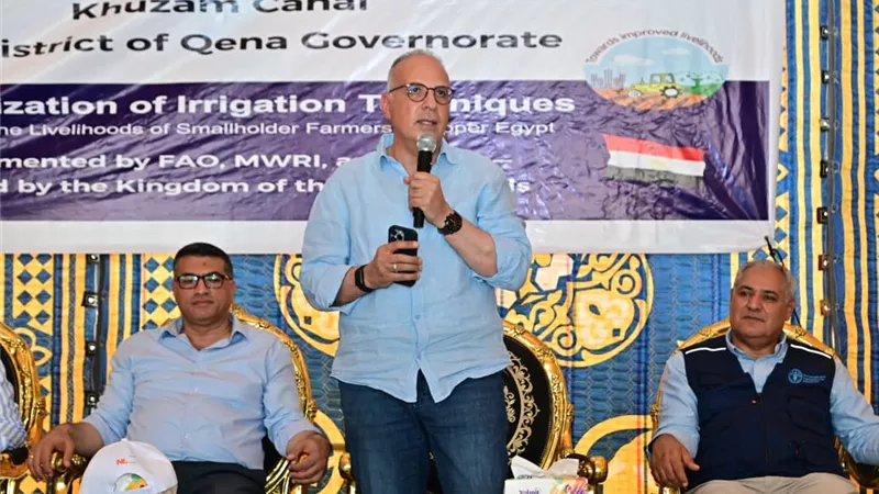 وزير الري يتفقد مشروعات تحديث الري والطاقة الشمسية بالأقصر وقنا