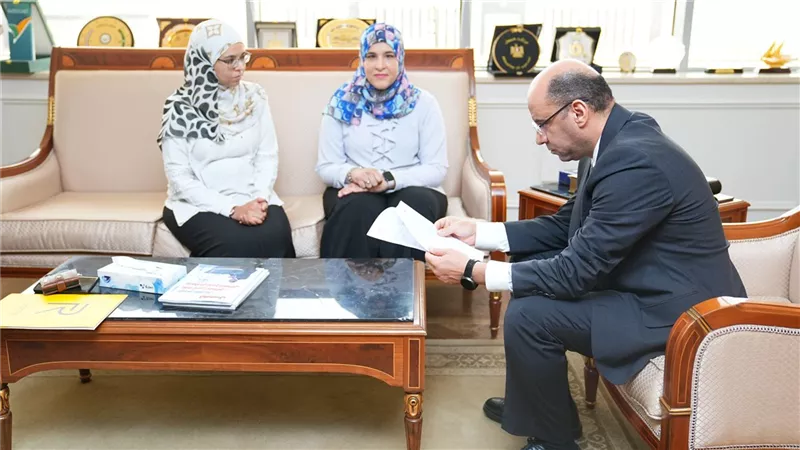 في 24 ساعة.. وزير العمل يستجيب لـ نيوز روم ويوظف راندا حسني