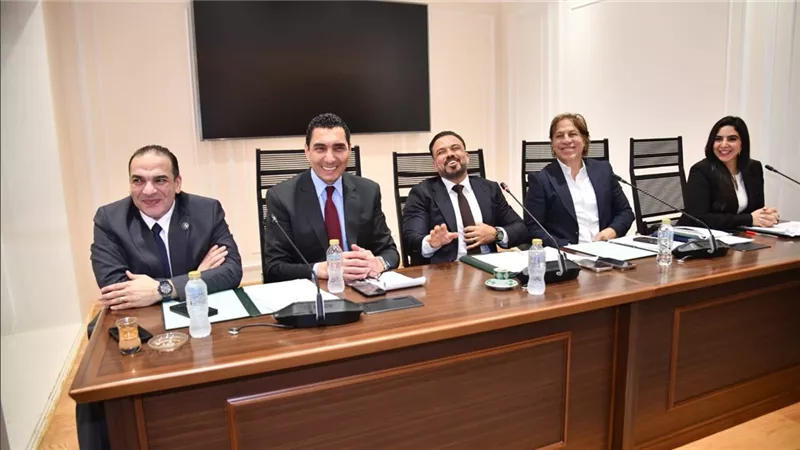 لم يتعمدوا الغياب.. جوهر نبيل يدافع عن غياب وزراء بالحكومة اجتماع رياضة النواب
