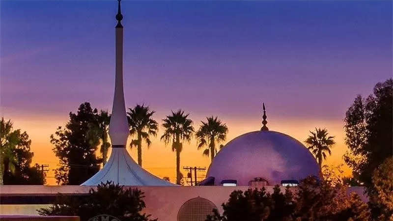 حكماء المسلمين يدعو إلى تجفيف منابع التطرف والتحريض بكافة أشكاله