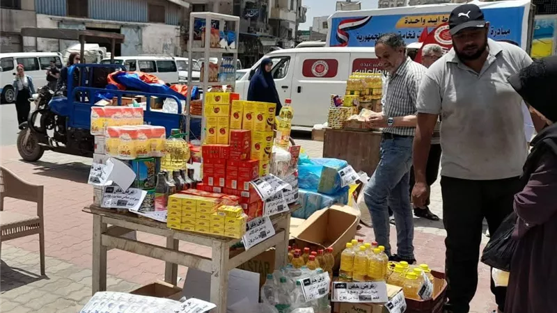 الغرفة التجارية بدمياط تنظم قافلة غذائية لتوفير السلع بأسعار مخفضة