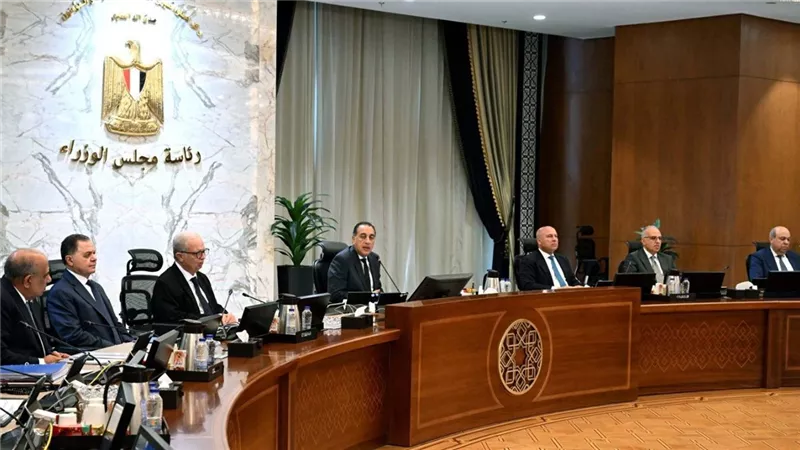 رئيس الوزراء: 