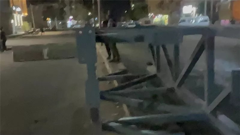 غلق كوبري الباجور العلوي بالمنوفية مؤقتًا لتركيب بوابة حديدية تمنع النقل الثقي
