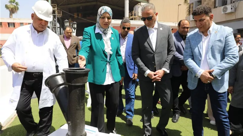 محافظ الجيزة يتفقد شركة النصر للمسبوكات ويؤكد دعم الدولة لتوطين الصناعة