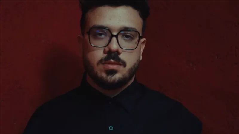 كولوبيكس يجمع شاهين وأوني في أغنية 