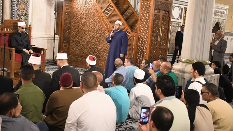 بمشاركة نخبة من القراء..الأوقاف تواصل إحياء ليالي العشر الأُوَل من ذي الحجة 