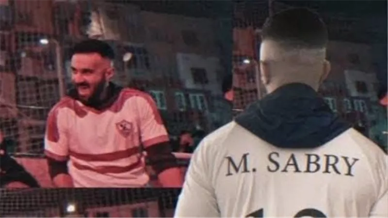 بـ تيشرت محمد صبري .. حسني شتا يحتفل على طريقته الخاصة بفوز الزمالك بالدوري 15