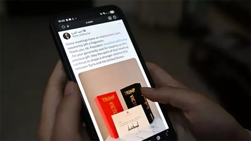 من عطر ترامب للأفيال والأسود المحنطة.. أغرب هدايا زعماء العالم عبر التاريخ