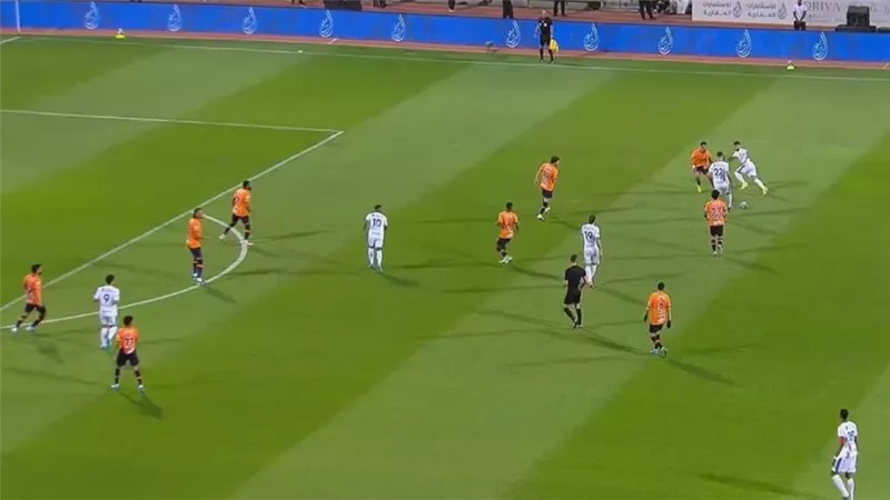 أهداف وملخص مباراة الهلال والفيحاء الشوط الأول في الدوري السعودي 2025-26