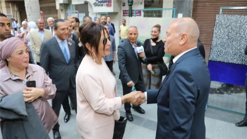 إقبال كبير على انطلاق «شارع الفن» بحضور وزيرة الثقافة ومحافظ القاهرة