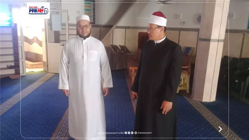 مدير الدعوة بأوقاف الفيوم يواصل جولاتة المرورية على المساجد قبيل صلاة الجمعة 