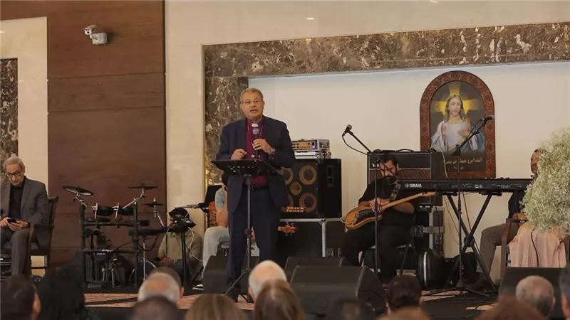رئيس الطائفة الإنجيلية بمصر يشهد تنصيب القس عزيز رزق الله لكنيسة التجمع الثالث