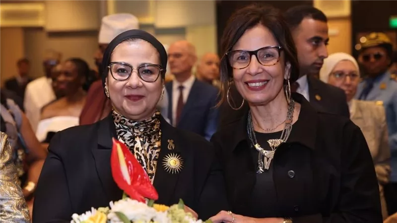 المستشارة أمل عمار تشارك في احتفالية العيد الوطني الـ54 لجمهورية الكاميرون