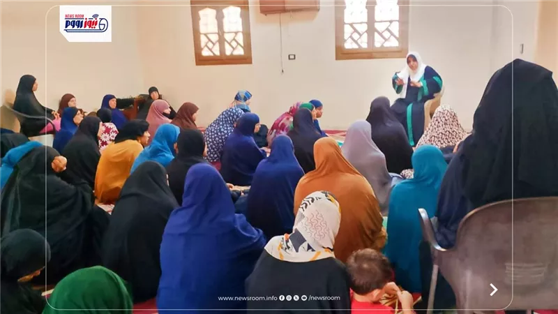 أوقاف الفيوم تواصل قوافل الواعظات الدعوية للتوعية بالسلوكيات الخاطئة في العيد
