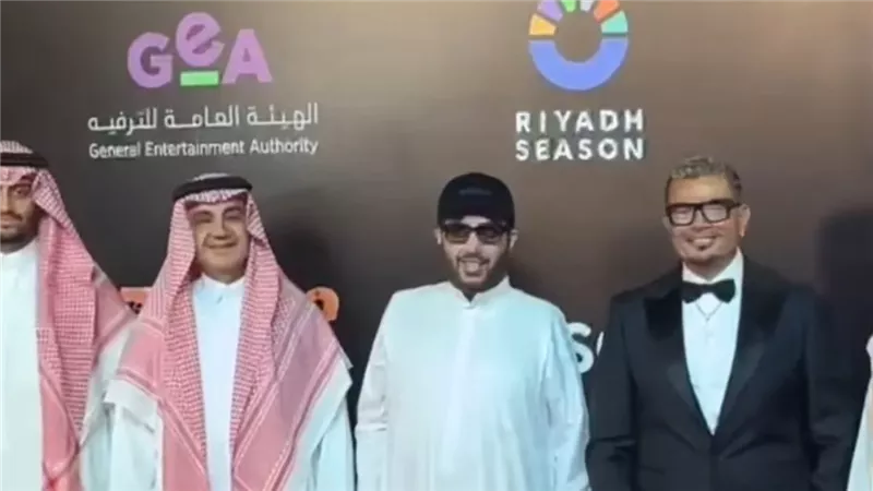 وصول تركي آل الشيخ رفقة عمرو دياب للاحتفال بـ فيلم 7 DogS |فيديو