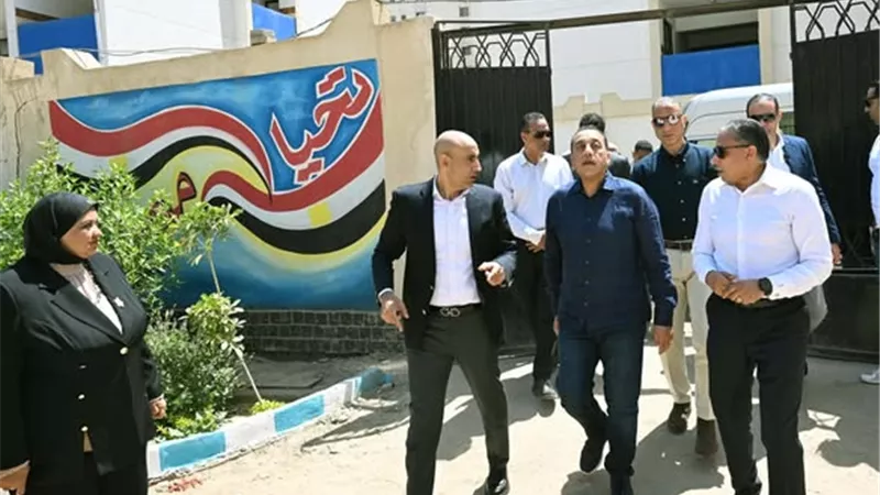 رئيس الوزراء يتابع تشغيل 6 مدارس جديدة ضمن خطة تطوير التعليم بالجيزة