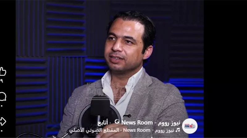 علي سالم للشباب: التأجيل أكثر ما يدمر مستقبلك.. ومتقلدش حد