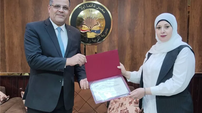ياسر عمارة يشيد بطلاب أكاديمية سيسكو بدمياط بعد إنجاز شتاء رقمي