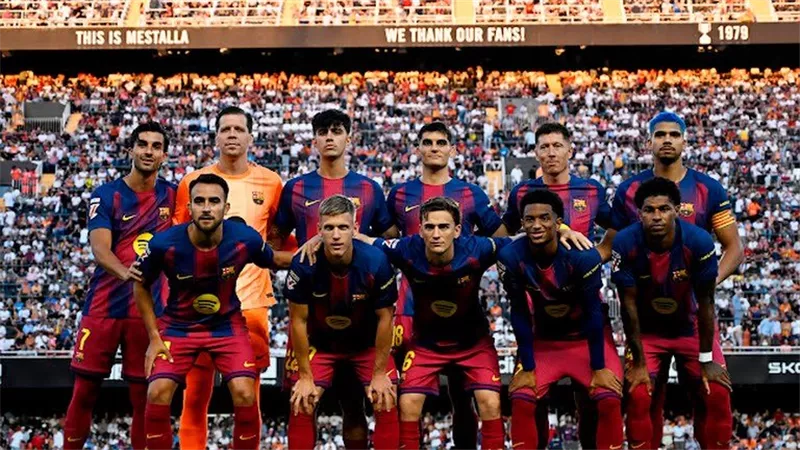 أهداف وملخص مباراة برشلونة وفالنسيا الشوط الأول بالدوري الإسباني 2025-26