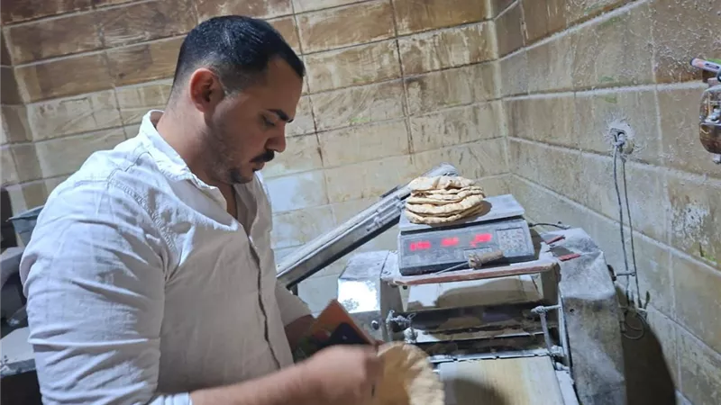 من أجل رغيف خبز مطابق لأهالينا… حملات تموينية مكبرة ببسيون وكفر جعفر  بالغربية