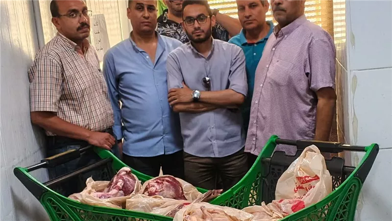استعدادًا لعيد الأضحى.. محافظ أسيوط: ضبط 2553 كيلو لحوم ودواجن فاسدة