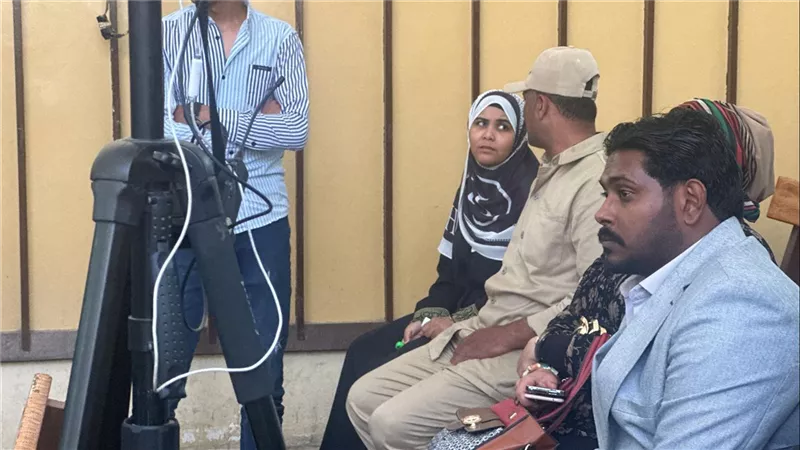 بكاء وتوتر لمتهمة تحضر بـ عباءة سوداء فى رابع جلسات محاكمة قضية «عروس بورسعيد»