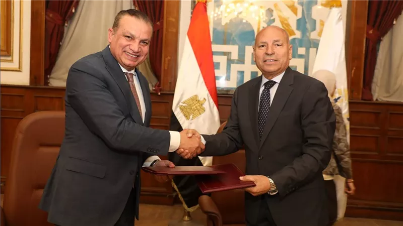 توقيع مذكرتي تفاهم لتطوير القاهرة التاريخية ومنطقة السيدة زينب