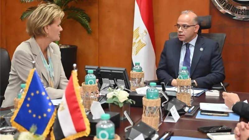 وزير الاستثمار يبحث مع سفيرة الاتحاد الأوروبي تطوير الشراكة