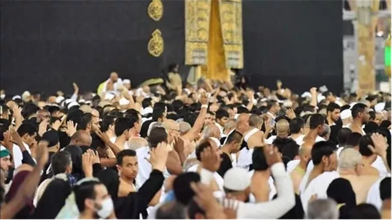 ضبط عاطل استولى على 464 ألف جنيه بزعم توفير وظائف لخدمة الحجاج