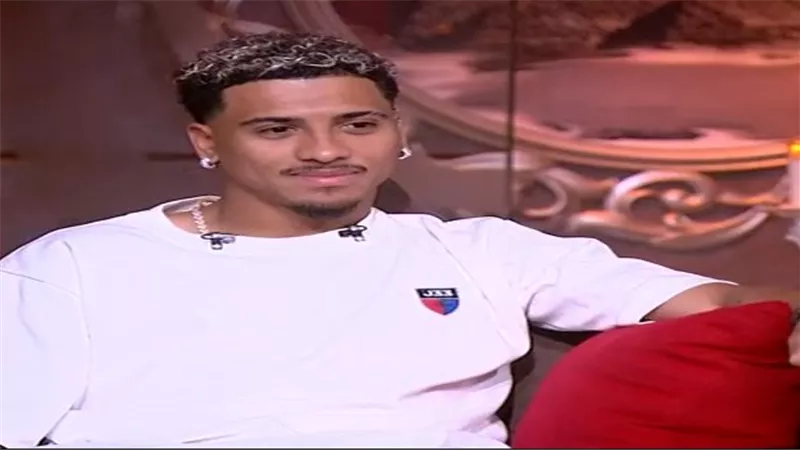 عمرو أديب إيه اللي عاجبك في مصر؟ .. بيزيرا : الكشري والكفتة