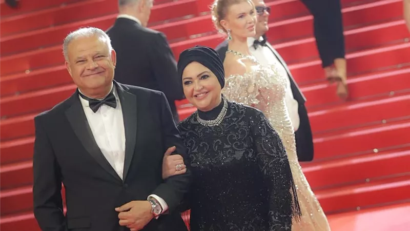 بالصور.. رباب عبد العاطي تتوج بلقب 