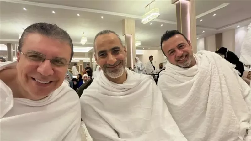 شاهد.. ظهور خاص لـ مصطفى حسني مع عمرو الليثي من تأدية مناسك الحج