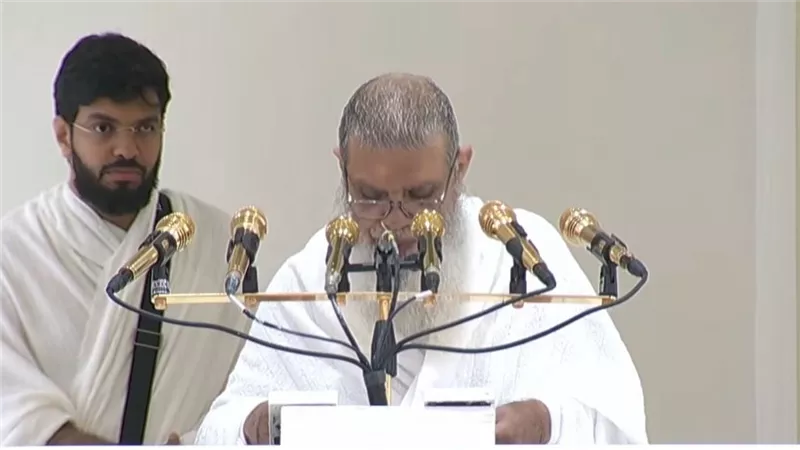 سابقة تاريخية .. الشيخ 