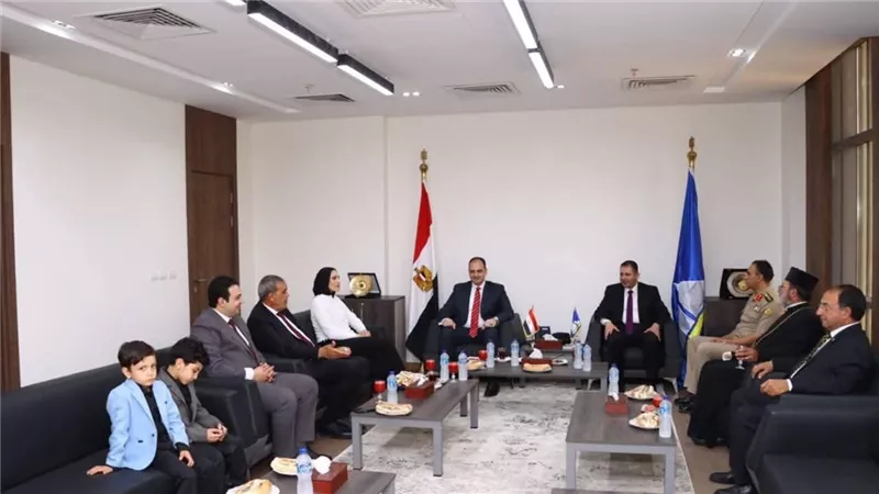 محافظ دمياط يستقبل المهنئين بعيد الأضحى بديوان عام المحافظة