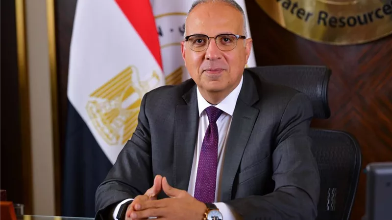 سويلم يشيد بجهود العاملين: استقرار كامل في توزيع المياه خلال أيام العيد