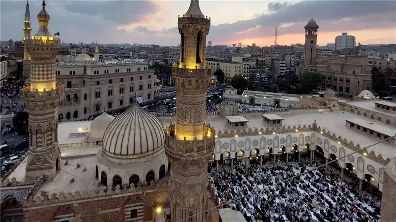 الأزهر: الوكالة عقد شرعي يوازن بين التيسير وحفظ الحقوق