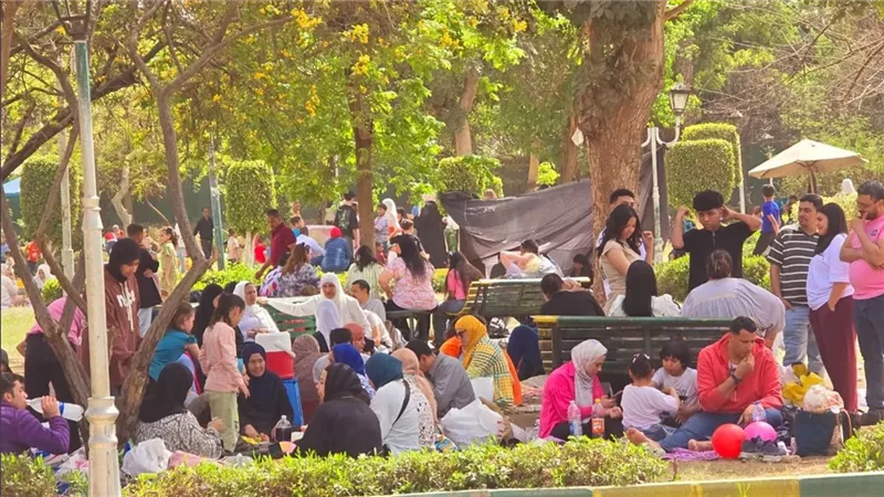 حديقة الحرية تستقبل العيد بإنارة جديدة وخدمات متكاملة للزوار