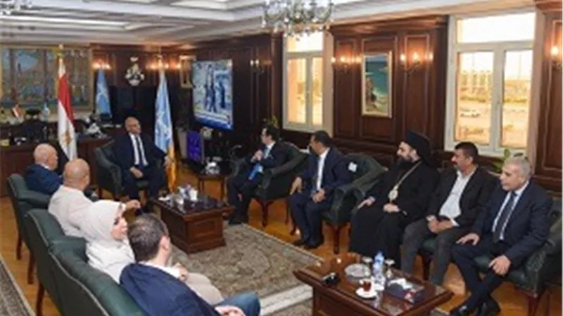 وفد «مستقبل وطن» بالإسكندرية يقدم التهنئة للمحافظ بمناسبة عيد الأضحى