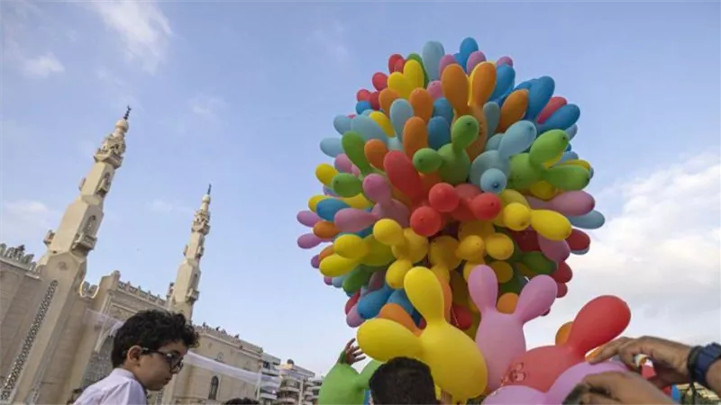 فرحة العيد والاشتياق للوطن يجتمعان في احتفالات الجاليات العربية باليونان