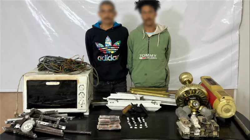 سقوط تشكيل عصابي للسرقة والاتجار بالمخدرات في الظاهر بالقاهرة