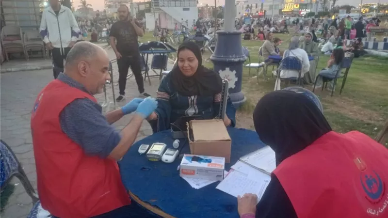 استمرار عمل فرق المبادرات والقوافل العلاجية والتوعية خلال عيد الأضحى بالسويس