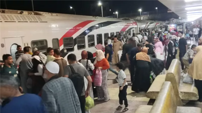 السكة الحديد تواصل نشر رسائل التوعية لتعزيز ثقافة السلامة بين المواطنين